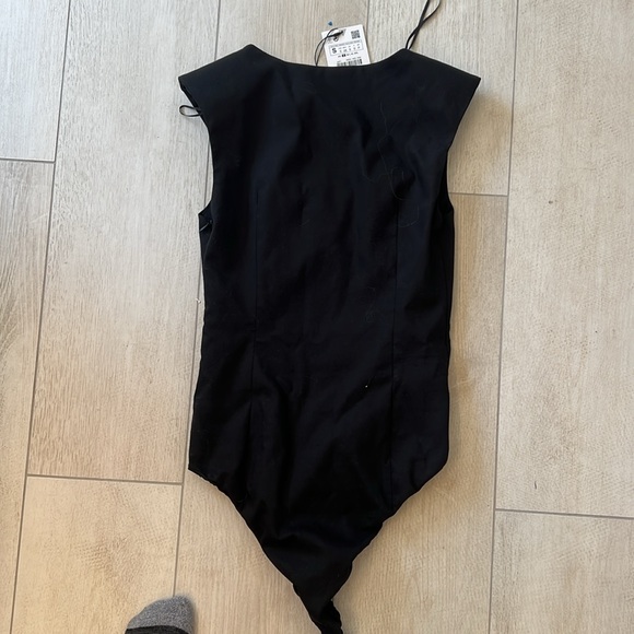 Zara bodysuit - Picture 3 of 3